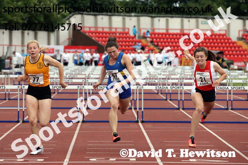 Inter girls 80 metres hurdles, 2015 English Schools, Gateshead. Photo: David T. Hewitson/Sports for All Pics